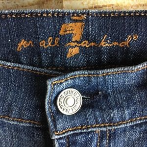 ⬇️7 for all mankind Bootcut jeans size 27 EUC